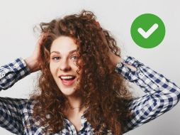 El método curly es una rutina para cuidar y definir el cabello rizado y ondulado.ESPECIAL/Freepik y Canva