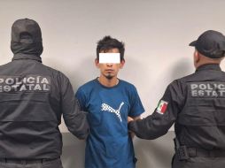 Tras la revisión de seguridad y verificación de datos, el sistema arrojó que el detenido, identificado como Christian ‘N’ de 26 años de edad, contaba con una orden de aprehensión vigente por robo equiparado. ESPECIAL