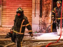 La mañana de este miércoles 8 de enero se reportó un incendio, cerca de la estación del Metro Salto del Agua de la Línea 1 en CDMX. SUN/ARCHIVO