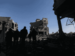 Los pocos hospitales que todavía funcionan en el territorio ya no tienen combustible. EFE / ARCHIVO