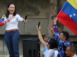 María Corina Machado protagonizó manifestación en contra de Maduro durante toma de protesta en Caracas. EFE/ M. Gutiérrez