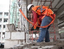 Según la plataforma digital, Data México, en el segundo trimestre de 2024,  había 1.79 millones de personas que trabajan de Albañiles, Mamposteros y Afines en todo el país. EL INFORMADOR/ ARCHIVO.