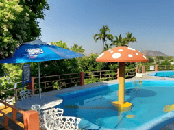 Luego de las valoraciones, la autoridad sanitaria estableció que solo tres personas presentaron síntomas leves de intoxicación. ESPECIAL