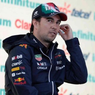Checo Pérez se tomará seis meses para definir su futuro como piloto
