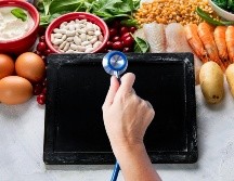 Pero hoy, la gente consume menos de esta sustancia debido a cambios en la dieta y en la producción de alimentos. ESPECIAL / CANVA