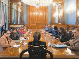 La Presidenta recibió a representantes del INE en Palacio Nacional para asegurar la transparencia y la certeza de la elección del Poder Judicial. ESPECIAL
