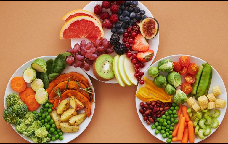 La dieta basada en plantas no tiene que ser estricta para ser efectiva. ESPECIAL / CANVA