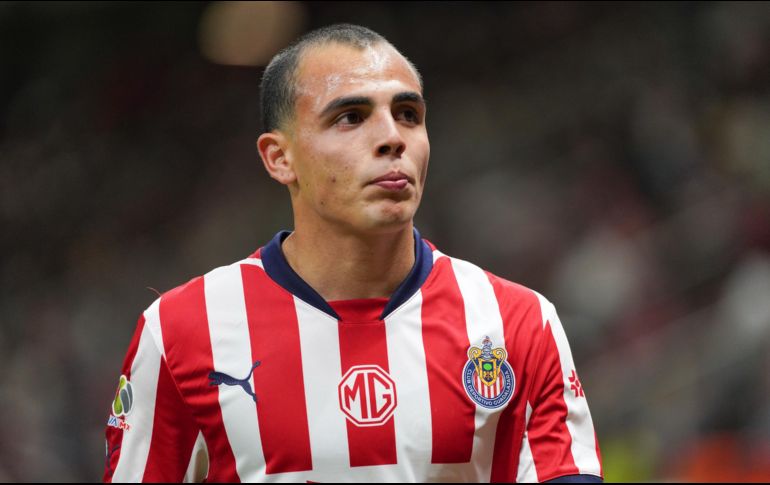 Hugo Camberos se convirtió en el décimo primer futbolista en la historia del Guadalajara en que debutó a los 17 años. IMAGO7.