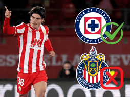 En esta ventana de traspasos tanto Chivas como Cruz Azul se han mantenido bastante activos y cerrando fichajes entre sí. AFP