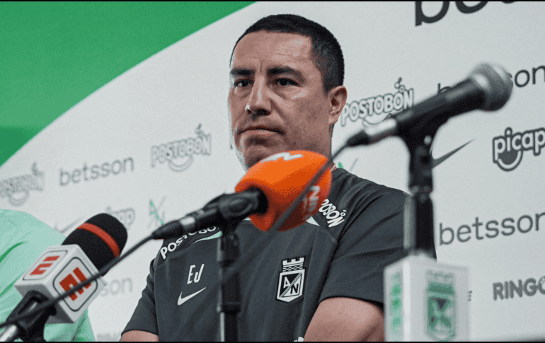 El entrenador mexicano, Efraín Juárez, comunicó el 14 de enero su decisión de dejar el Atlético Nacional.  X / @nacionaloficial