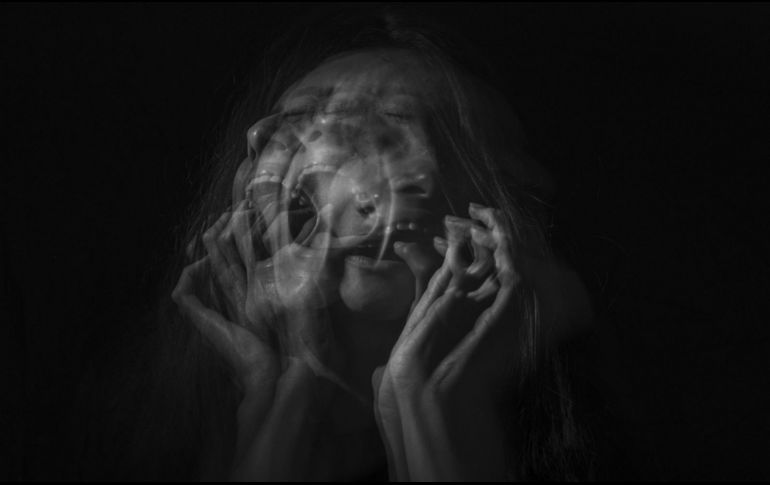 La migraña puede durar horas o días enteros. UNSPLASH/Camila Quintero Franco