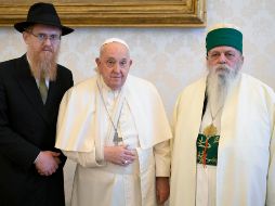 A pesar de la caída, Francisco continuó con su agenda de trabajo. EFE / S. RISOLUTI