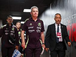 Aguirre destacó que, pese a las limitaciones en la convocatoria, los juveniles que debutaron se esforzaron para demostrar que merecen portar la playera nacional. IMAGO7.