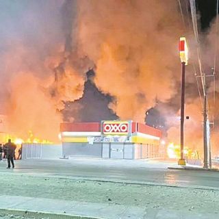 Chihuahua: desalojo de campamento de migrantes termina con un incendio