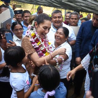 Sheinbaum refrenda su apoyo por los niños y niñas con discapacidad