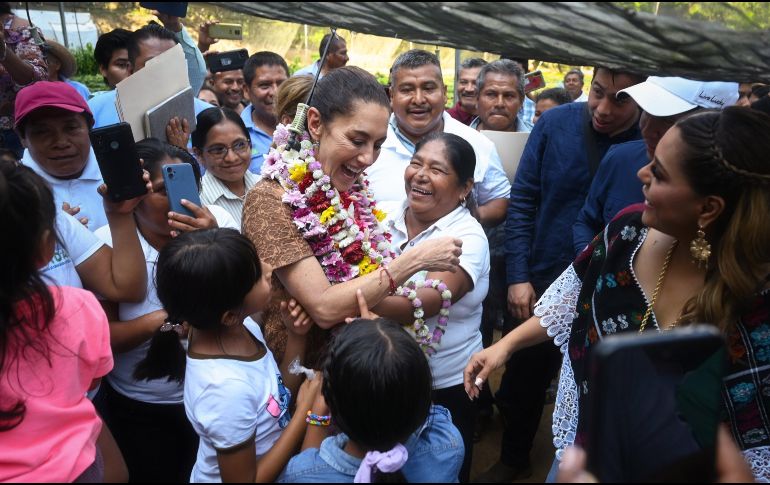 Claudia Sheinbaum en su visita a La Montaña de Guerrero. ESPECIAL / X: @Claudiashein