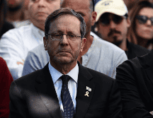 El presidente Israelí Isaac Herzog en el funeral de un sargento Israelí celebrado el día de hoy 20 de enero. EFE/EPA/ATEF SAFADI