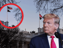 En su primer día como presidente, Donald Trump ordenó izar la bandera nacional a asta completa. EFE / J. Lo Scalzo / AP / ARCHIVO