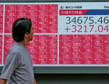 Los tres principales bancos japonesas, Mitsubishi UFJ, Sumitomo Mitsui y Mizuho retrocedían un 0,31%, 0,83% y 0,37%, respectivamente. XINHUA