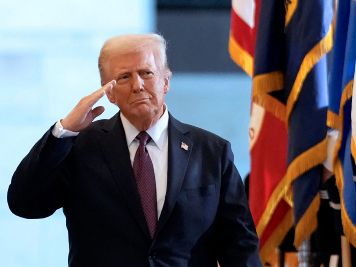 Trump inicia segundo mandato; promete “era dorada”