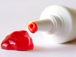 Aunque los colorantes artificiales han sido ampliamente utilizados en la industria alimentaria, medidas como estas enfatizan la importancia de optar por alternativas naturales y prestar atención a los ingredientes de los productos que consumimos. CANVA