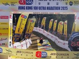 Lorena Ramírez utilizó la vestimenta típica de su región, en Chihuahua, durante la competencia. ESPECIAL