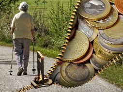 El gobierno mexicano ha manifestado su intención de seguir mejorando el sistema de pensiones. Esto podría traducirse en reformas adicionales que busquen aumentar los ingresos de los jubilados y garantizar una calidad de vida digna. CANVA