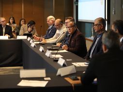 La reunión fue encabezada por Héctor Raúl Pérez Gómez, secretario de Salud en Jalisco, quien presentó acciones concretas para cada eje. CORTESÍA.