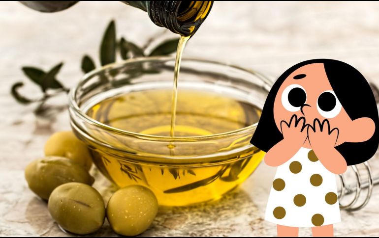 Aunque el aceite de oliva es un alimento saludable con múltiples beneficios, tomarlo en ayunas no es un hábito imprescindible y podría tener riesgos para ciertas personas.  CANVA