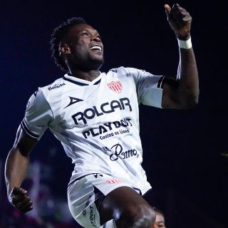 Necaxa golea al San Luis