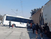 El conductor del camión resultó lesionado con contusiones y en estado regular. ESPECIAL