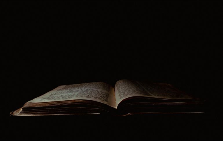 «El espíritu del Señor está sobre mí, porque me ha ungido para llevar a los pobres la buena nueva, para anunciar la liberación a los cautivos y la curación a los ciegos, para dar libertad a los oprimidos y proclamar el año de gracia del Señor». UNSPLASH/Jannis Nöbauer