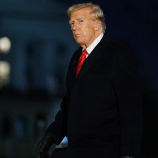 Trump destaca que el conflicto con Colombia demuestra que "la paz se logra con fuerza"