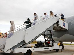 Esta es la primera de las dos aeronaves con deportados que se prevé que lleguen hoy a Bogotá.  EFE / PRESIDENCIA DE COLOMBIA