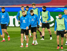 Este partido es crucial para los dos equipos. El Barcelona, actualmente en segundo lugar, ya ha asegurado su lugar en los octavos de final. El el Atalanta se encuentra en el séptimo lugar y aún corre el riesgo de quedar fuera de los playoffs.  EFE/A. García