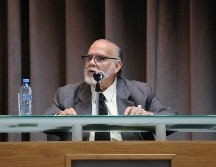 Entre su experiencia laboral, destaca el haber sido director del diario Ocho Columnas, que formaba parte de la UAG. ESPECIAL / UAG