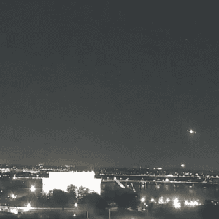 Avión choca con helicóptero cerca del Aeropuerto de Washington