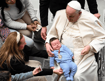 El Papa expresó que una de las bases para la paz es compartir y mantener una actitud generosa con los otros. EFE / ARCHIVO