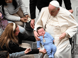 El Papa expresó que una de las bases para la paz es compartir y mantener una actitud generosa con los otros. EFE / ARCHIVO