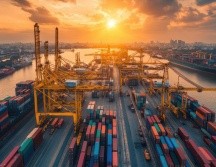 Los aranceles pueden regular el comercio internacional al equilibrar la balanza comercial y promover la producción interna. Pixabay.