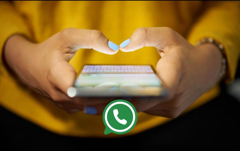 Si cuentas con un dispositivo antiguo, es posible que necesites actualizarlo para seguir utilizando la aplicación de mensajería sin inconvenientes. ESPECIAL / CANVA