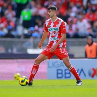 Alan Montes en la mira de Chivas como último refuerzo del torneo