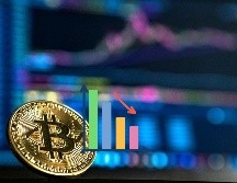 Las amenazas arancelarias de Trump provocaron un descenso en los valores de las principales criptomonedas. ESPECIAL / UNSPLASH André François McKenzie