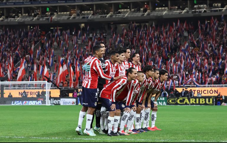 Con cuatro partidos consecutivos sin ganar, Chivas atraviesa uno de los peores comienzos en la Liga MX de los últimos tres años. IMAGO7