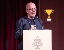 Reconocen al escritor mexicano, Jorge Volpi, con el Premio Viajero en el Tiempo en el festival Gravita en España. IG/@crea.literatura
