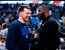 LUKA DONCIC. El jugador esloveno explicó que LeBron James se puso en contacto con él para darle la bienvenida a los Lakers. AP / ARCHIVO