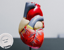 La ingesta de alcohol, cafeína y nicotina también alteran los ciclos nocturnos del sueño. UNSPLASH / K. Eliason