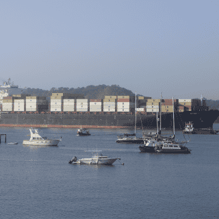 Panamá califica de falso anuncio de EU sobre tarifas en el Canal