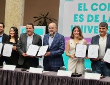 El rector de CUCEA, Luis Gustavo Padilla Montes comentó que con dicho convenio se generará un nuevo modelo en el que las y los estudiantes puedan asistir al Poder Legislativo para realizar sus prácticas profesionales y desarrollar investigación temprana. CORTESÍA.