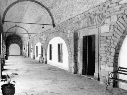 Los colonizadores, familias españolas, se asentaron en las nuevas tierras, e impusieron sus costumbres, su lengua, sus apellidos, su manera de entender el mundo, y se quedaron a vivir aquí. EL INFORMADOR/ARCHIVO